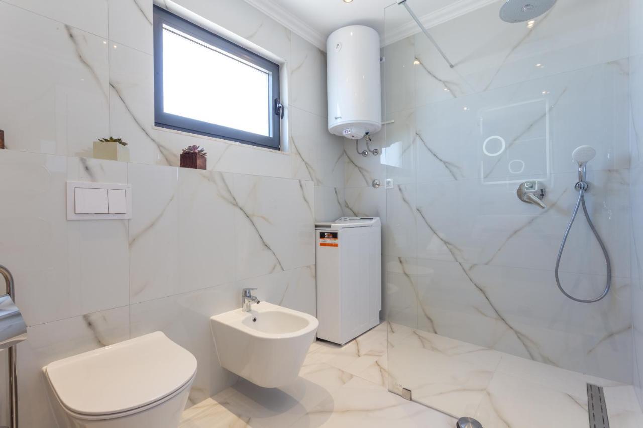Apartamento Pleasure Bol Exterior foto